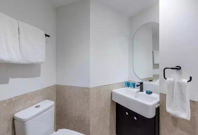 استودیوی لوکس, Club Wyndham Sydney, Trademark Collection By Wyndham