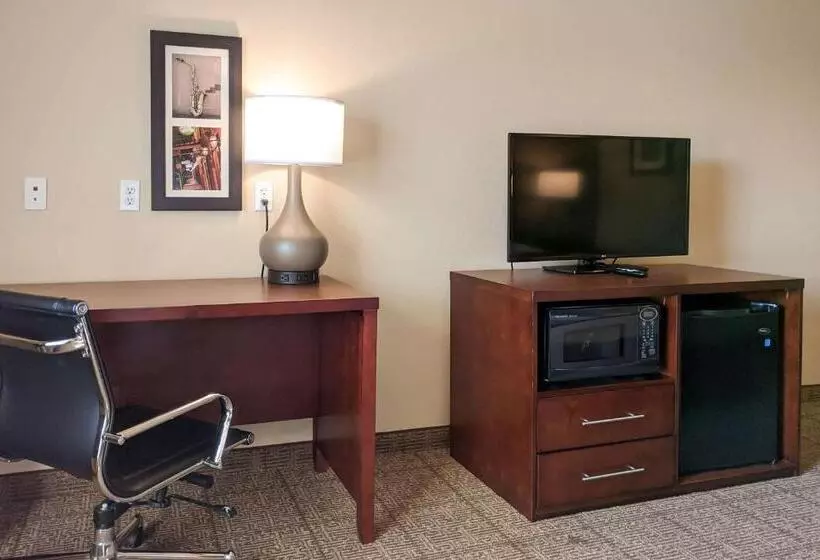 キングサイズベッドのスタンダードルーム, Comfort Inn Marrero  New Orleans West