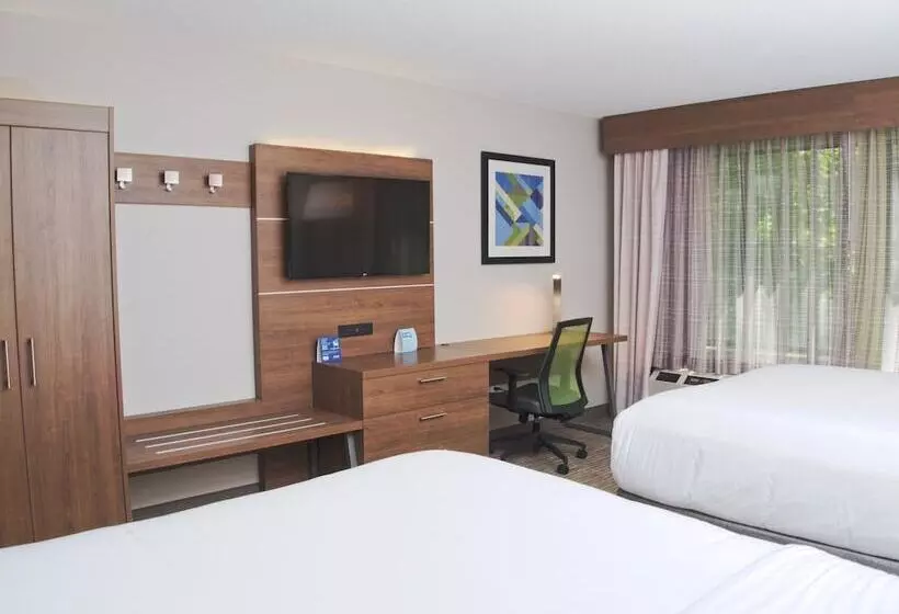 ２ダブルベッドのスタンダードルーム, Holiday Inn Express South Burlington, An Ihg