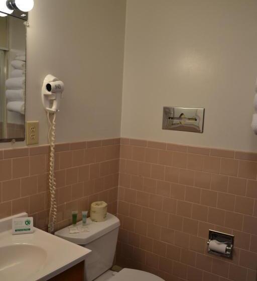 غرفه قياسيه سريرين مزدوجين, Kancamagus Lodge