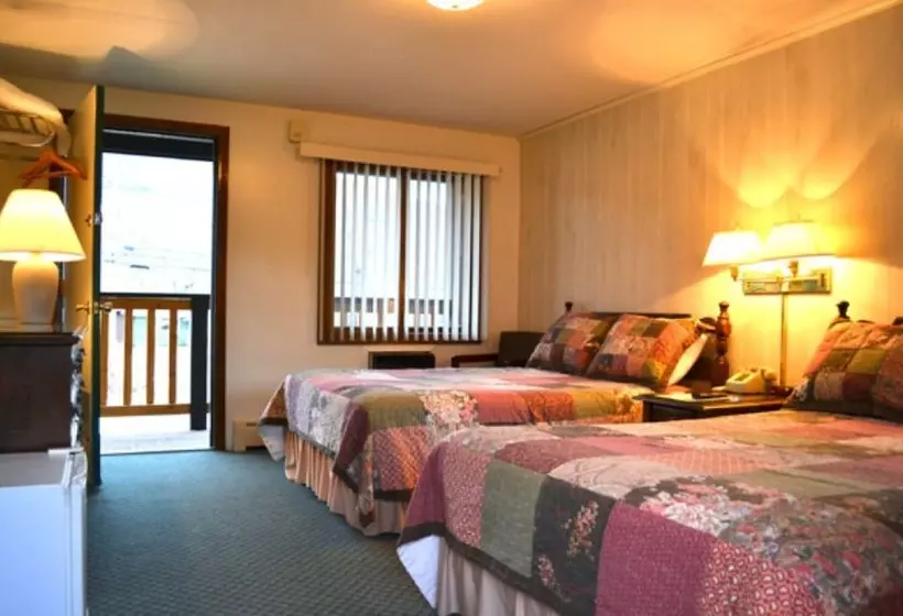 Standard-huone Parveke, Kancamagus Lodge