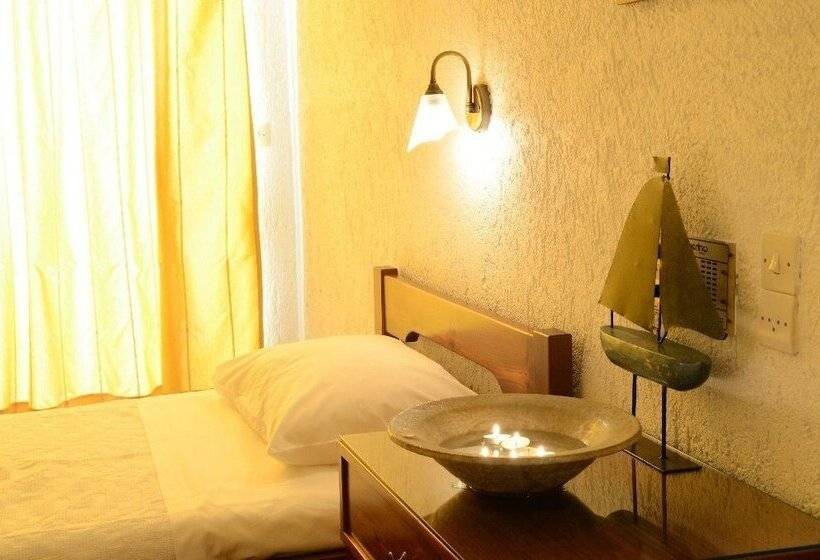 חדר סטנדרט, Melpo