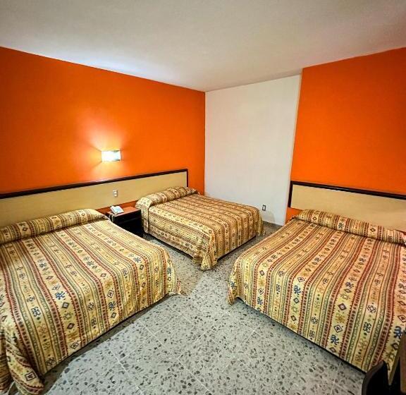 스탠다드 트리플 룸, Montreal