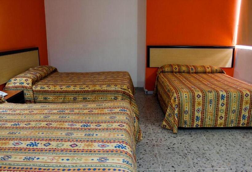 스탠다드 트리플 룸, Montreal