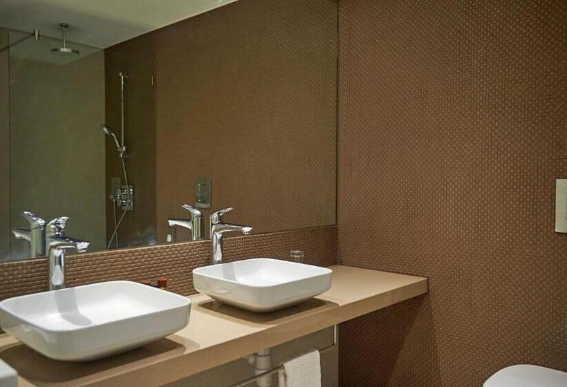 סוויטה נוף פנורמי, Sunrise Beach