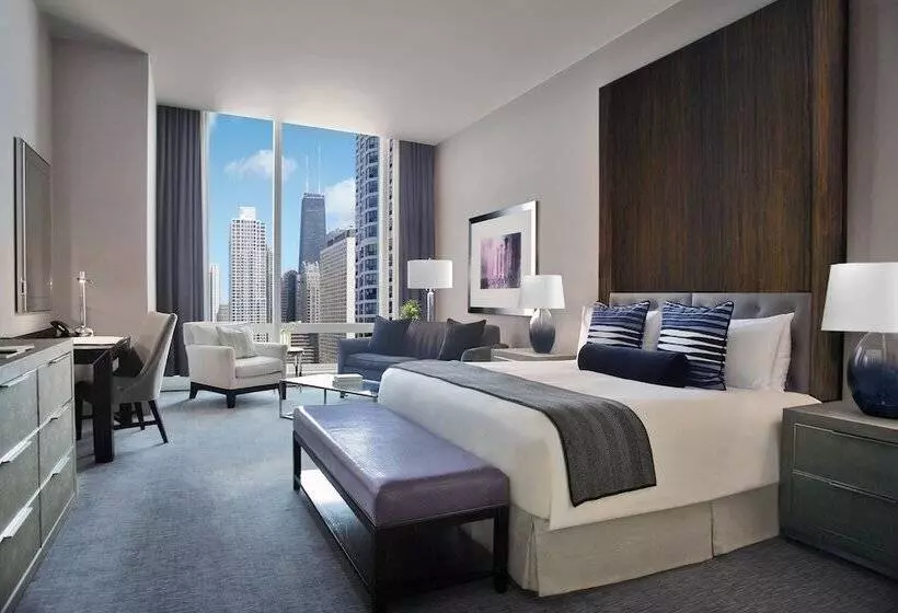 Deluxe-huone Kaupunkinäkymä, Trump International Hotel & Tower Chicago