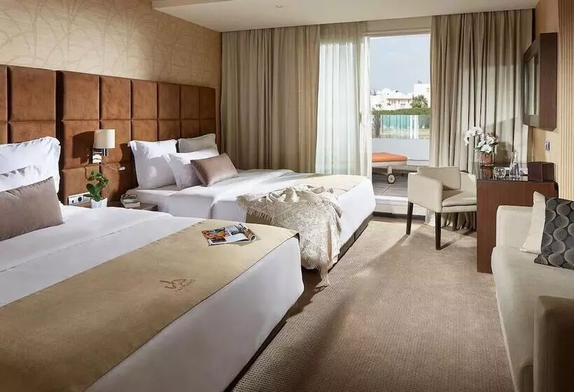 اتاق لوکس, Villa Blanca Urban