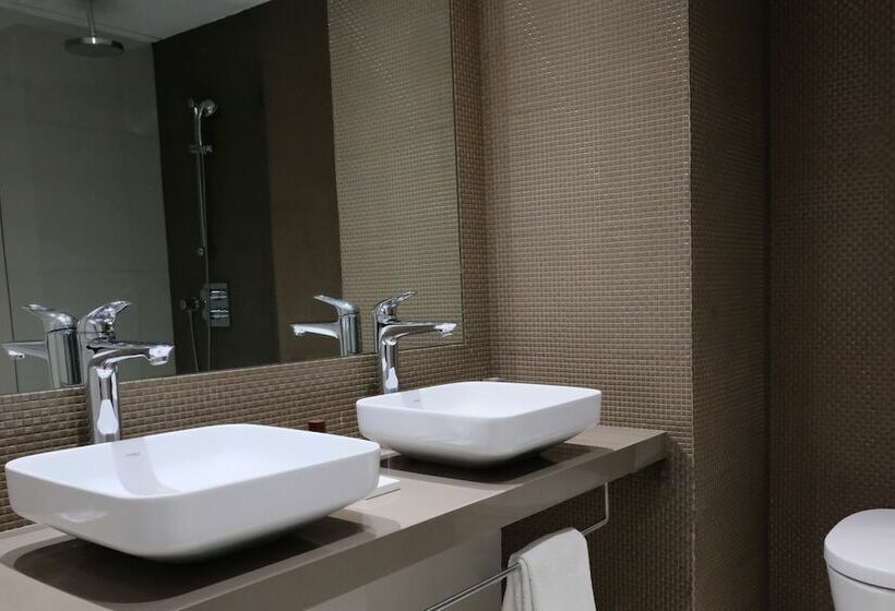 סוויטה נוף לים, Sunrise Beach