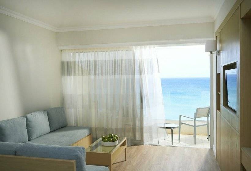 סוויטה נוף לים, Sunrise Beach