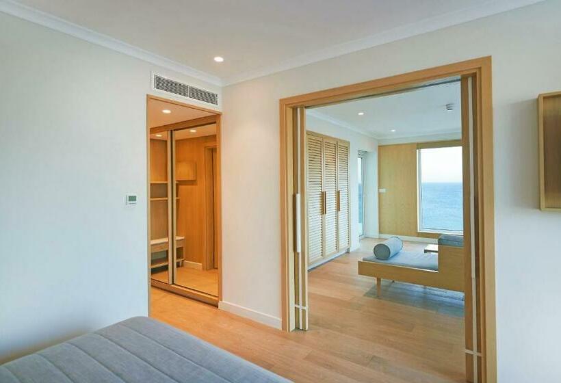 סוויטה מלכותית, Sunrise Beach