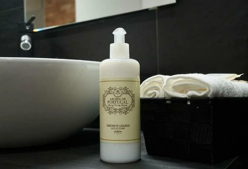 اتاق لوکس با بالکن, Downtown Loule