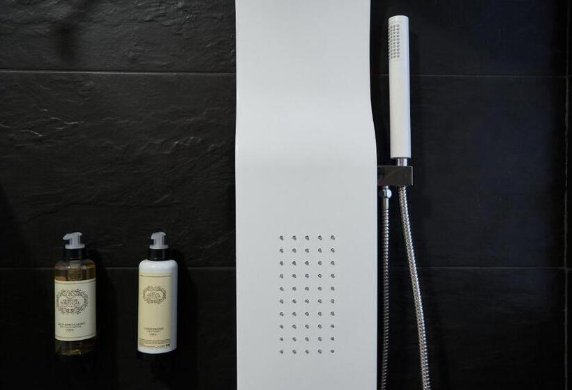 Номер Deluxe, Downtown Loule