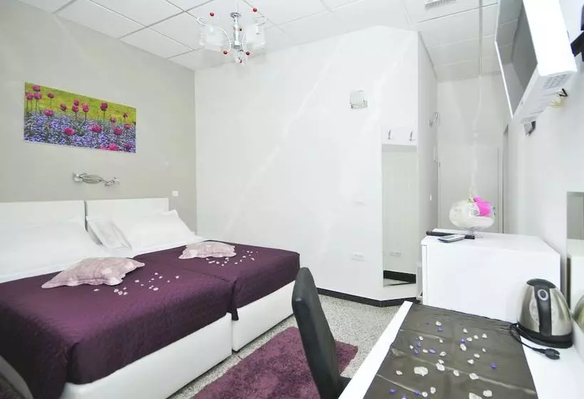 エコノミールーム, Apartmani Trogir