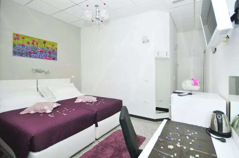 エコノミールーム, Apartmani Trogir