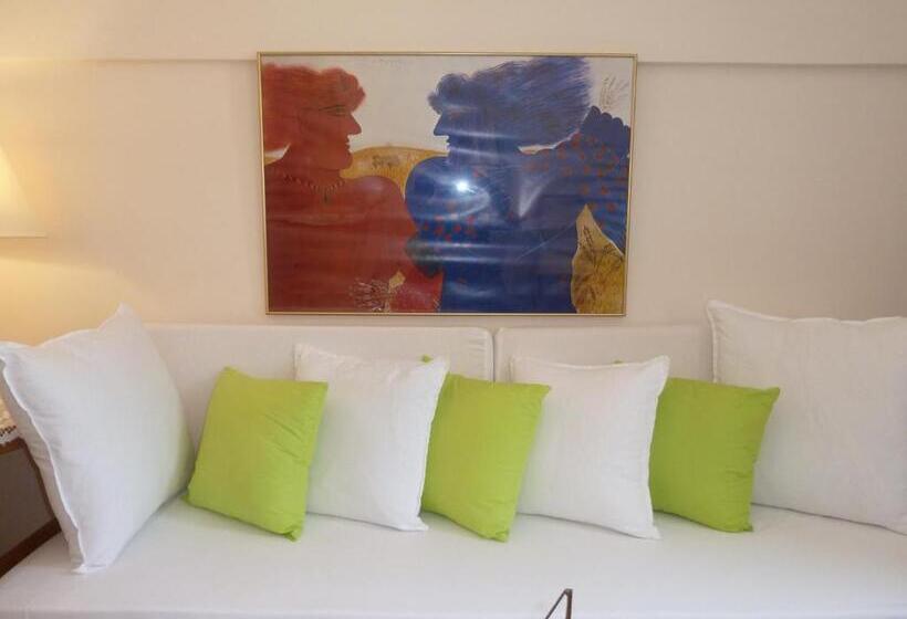 带1个卧室的高级公寓, Calergi Residence Monthly Offers