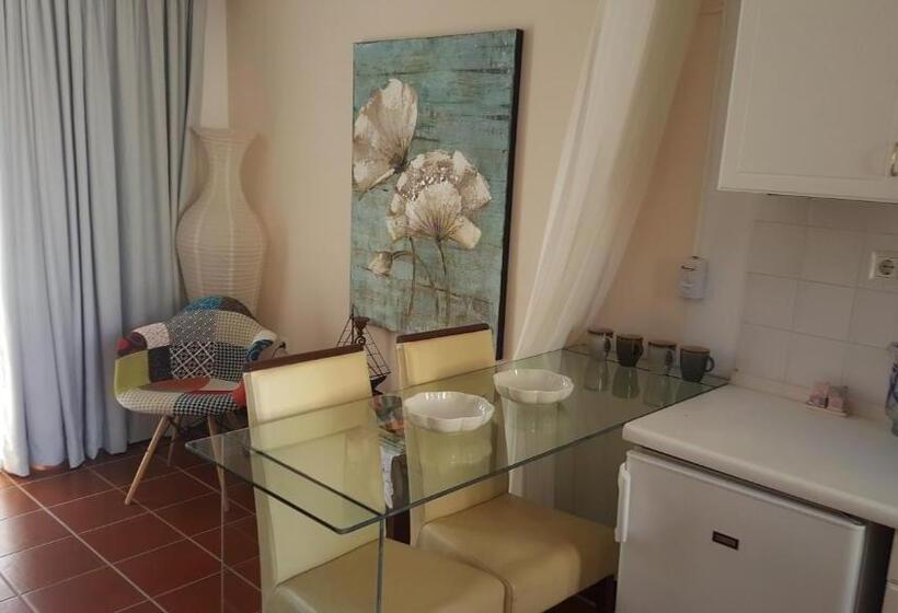 带1个卧室的高级公寓, Calergi Residence Monthly Offers