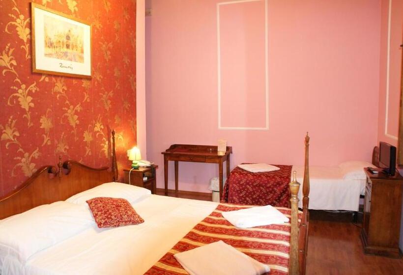 Chambre Triple Standard, Europa