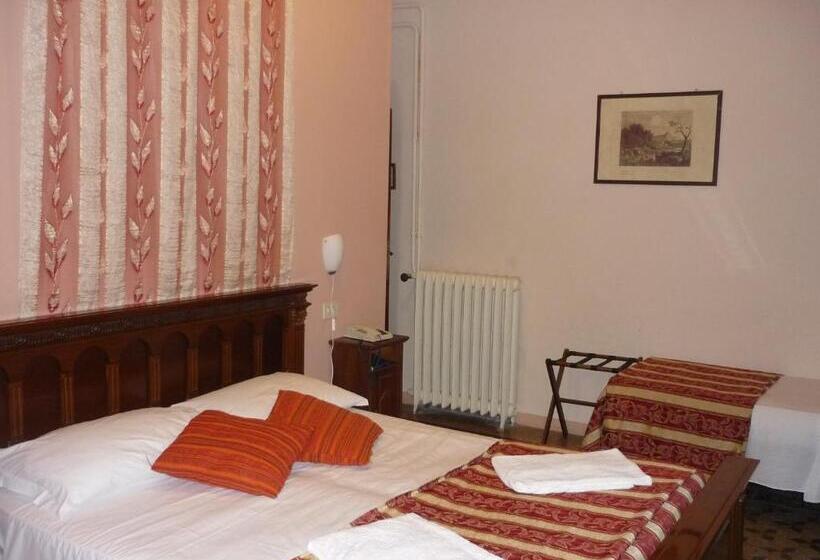 Chambre Standard, Europa