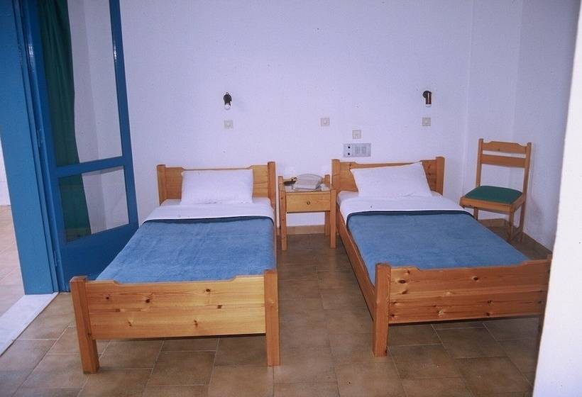 חדר סטנדרט, Friday