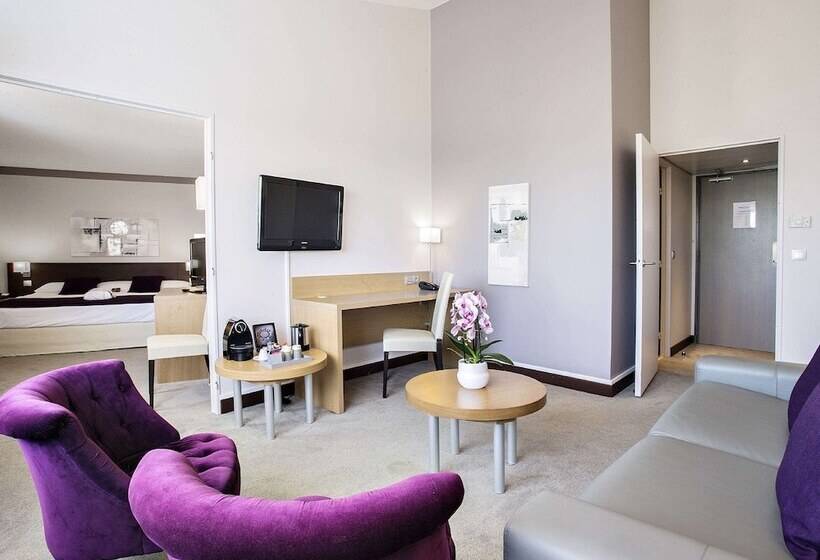 جناح جونيور, Mercure Toulouse Aéroport Golf De Seilh