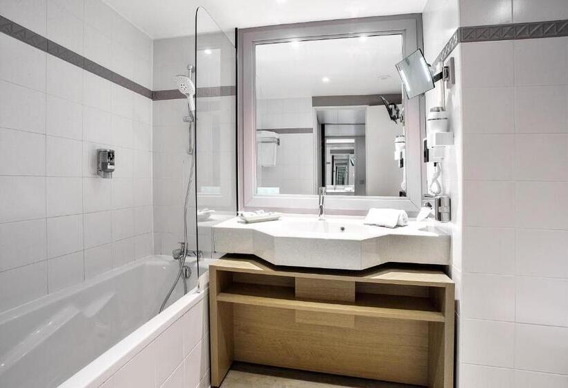 إستوديو قياسى, Mercure Toulouse Aéroport Golf De Seilh