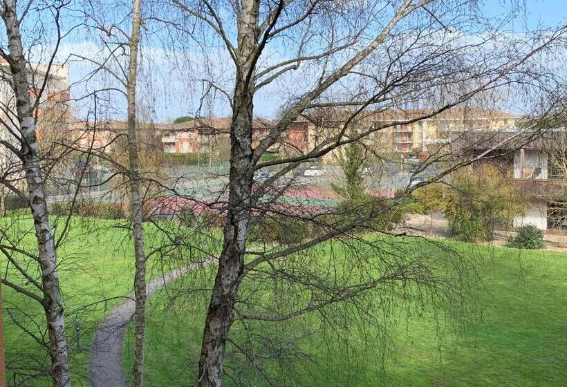 غرفة قياسية, Mercure Toulouse Aéroport Golf De Seilh