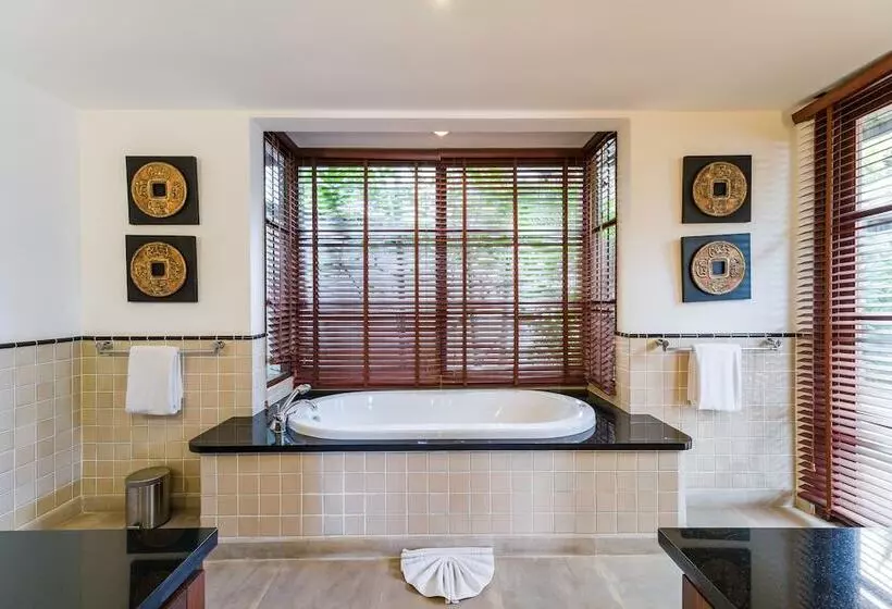 ویلای 1 خوابه, Kanda Residences Pool Villas