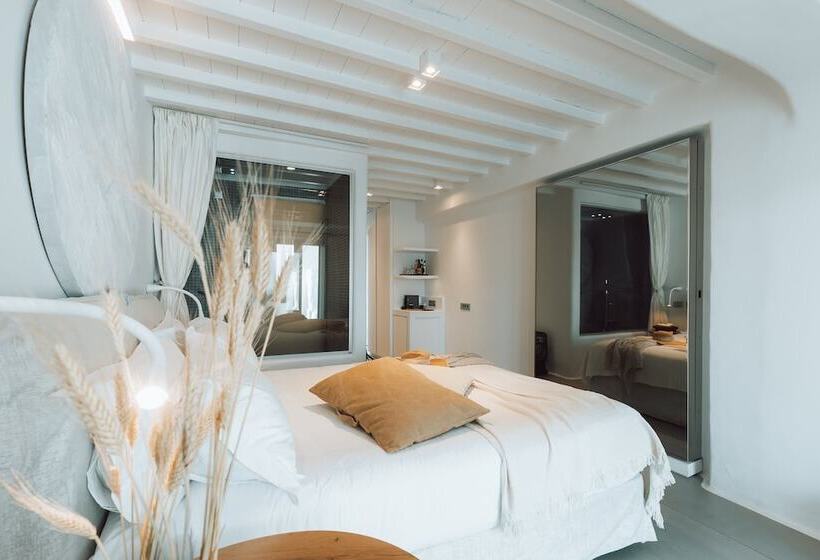 غرفة ديلوكس مزوَّدة بجاكوزي, Mykonos Ammos Hotel   Small Luxury Hotels Of The World