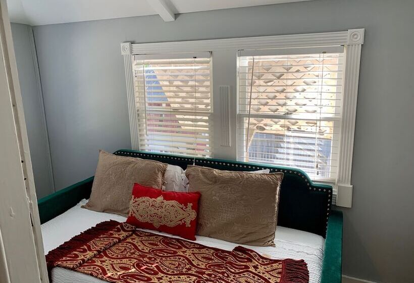 סוויטה דלוקס, Peace & Plenty Inn Bed And Breakfast Downtown St Augustine Adults Only