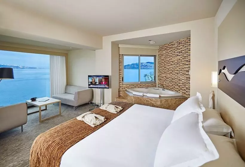 Sviitti, Richmond Nua Wellness Spa   Adult Only
