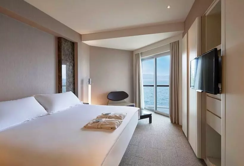 Seniorsviitti, Richmond Nua Wellness Spa   Adult Only