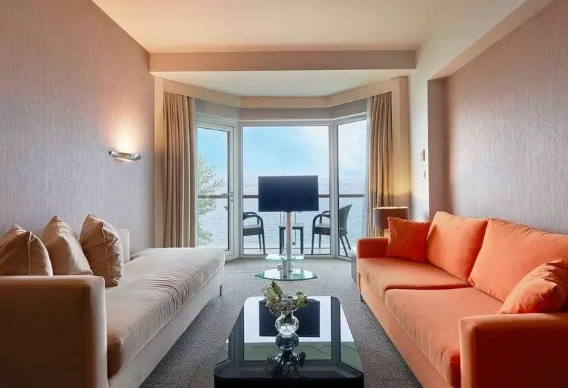 Seniorsviitti, Richmond Nua Wellness Spa   Adult Only