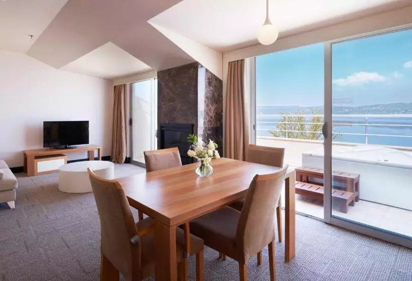 Sviitti, Richmond Nua Wellness Spa   Adult Only