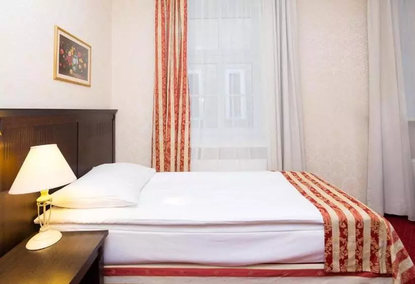 اتاق استاندارد یک نفره, Gertrude Hotel Self Check In