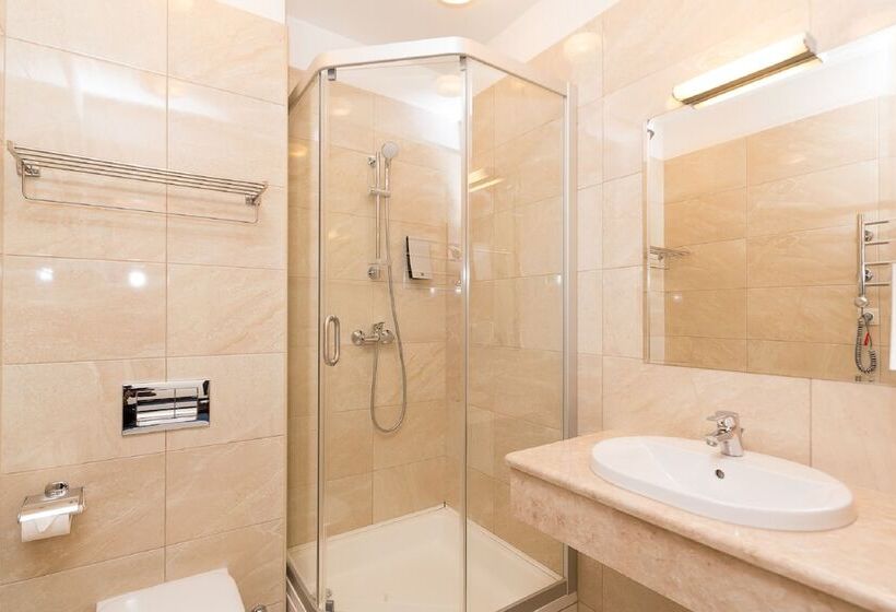 اتاق استاندارد, Gertrude Hotel Self Check In