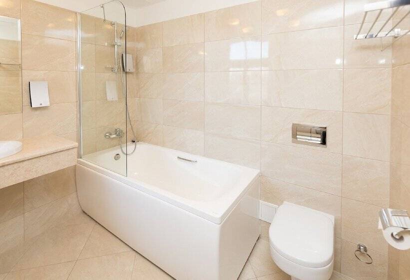 اتاق استاندارد, Gertrude Hotel Self Check In