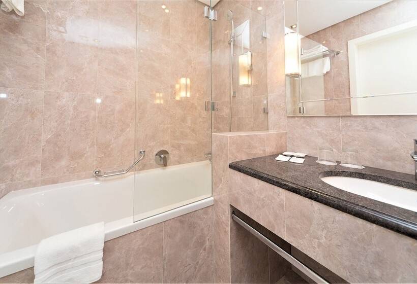 اتاق سوپریور, Gertrude Hotel Self Check In