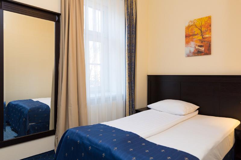 اتاق استاندارد یک نفره, Gertrude Hotel Self Check In