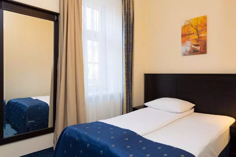 اتاق استاندارد یک نفره, Gertrude Hotel Self Check In