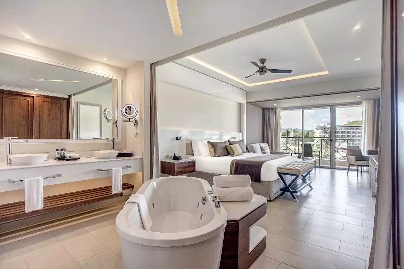 デラックスジュニアスイート, Royalton Saint Lucia, An Autograph Collection - All Inclusive Resort