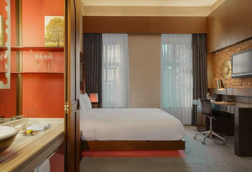 キングサイズベッドのスタンダードルーム, W Istanbul