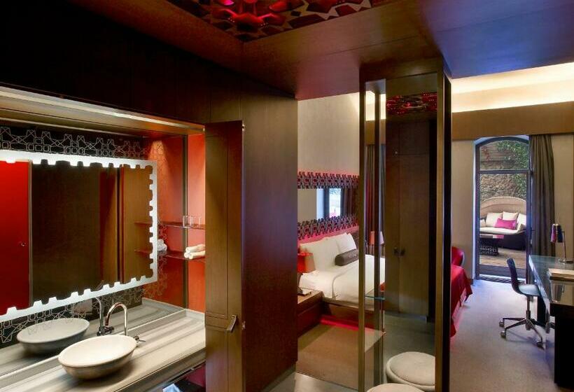 キングサイズベッドのスタンダードルーム, W Istanbul