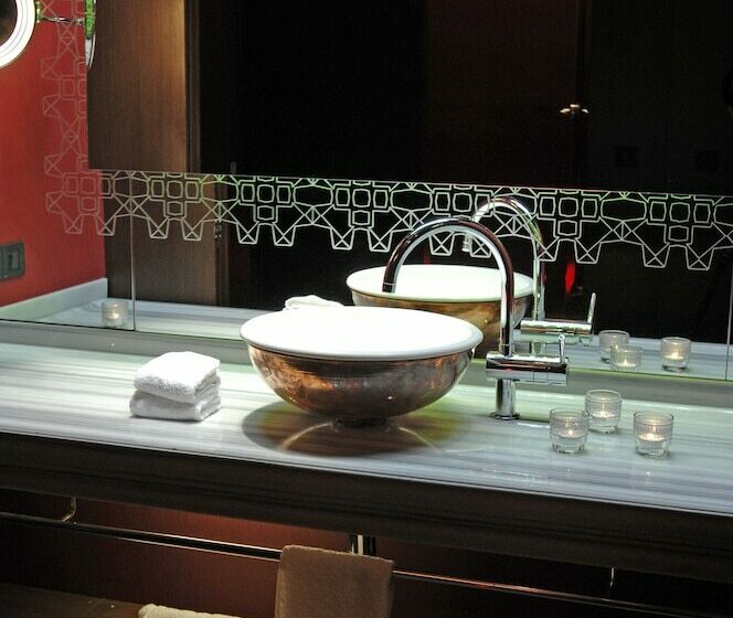 スタンダードルーム, W Istanbul