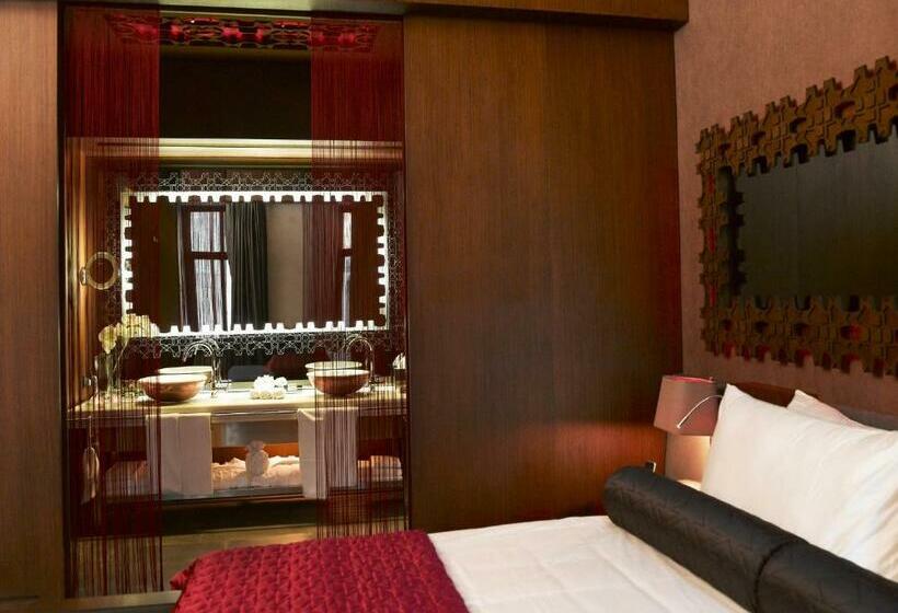 キングサイドベッドのスタンダードワンルーム, W Istanbul