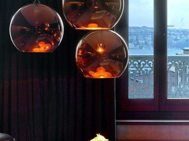 キングサイズベッドのスイートルーム, W Istanbul