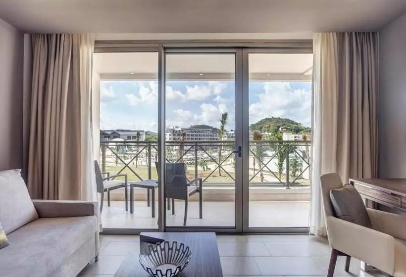 ジュニアスイートクラブ シービュー, Royalton Saint Lucia, An Autograph Collection - All Inclusive Resort
