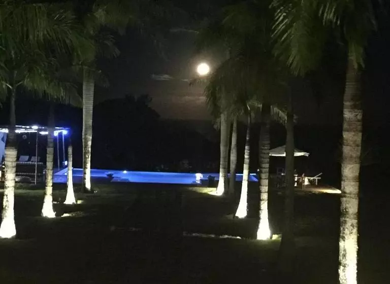 オーシャンビュースタンダードルーム, Casa Grande São Vicente