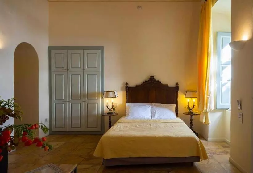 Sviitti, Aria Lito Mansion