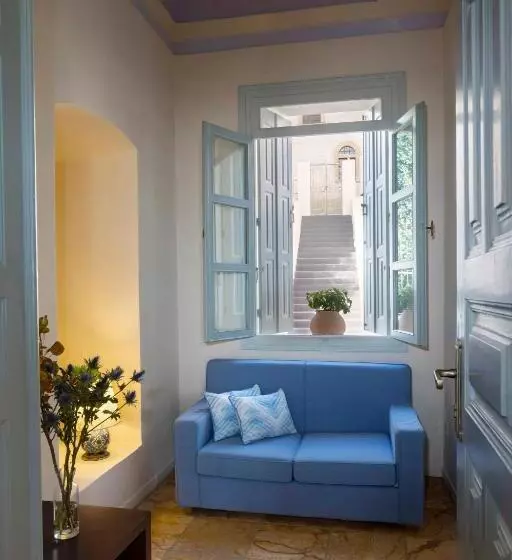 Sviitti, Aria Lito Mansion