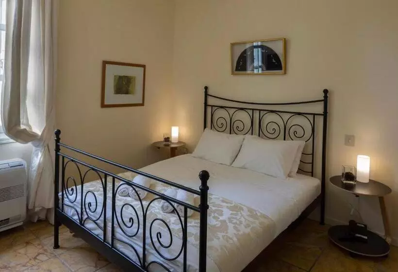 Economy-huone, Aria Lito Mansion